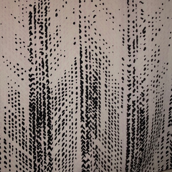 Apt 9 Women’s Professional Blouse - Picture 4 of 7